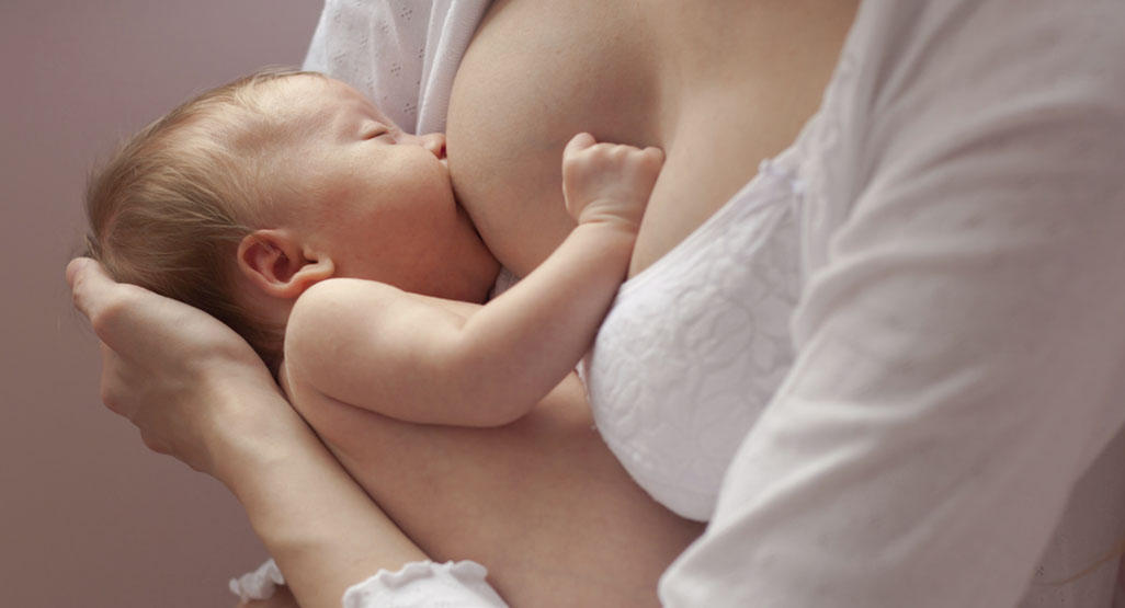 Zu wenig Muttermilch? Das solltest du wissen